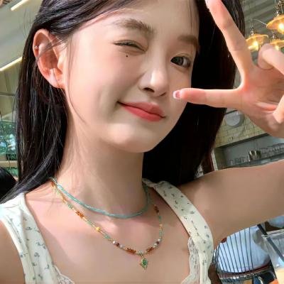 背背篓的网球少年